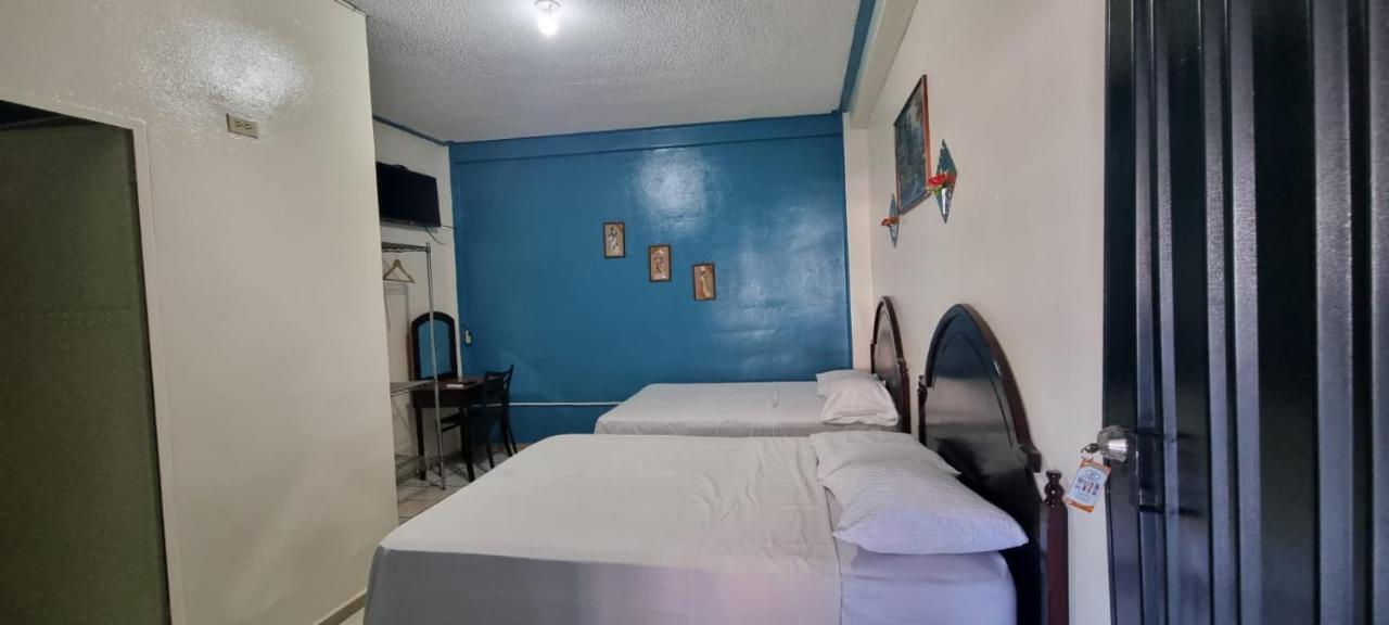 Hotel Los Andes テグシガルパ エクステリア 写真