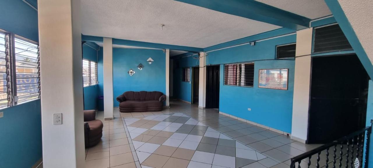 Hotel Los Andes テグシガルパ エクステリア 写真